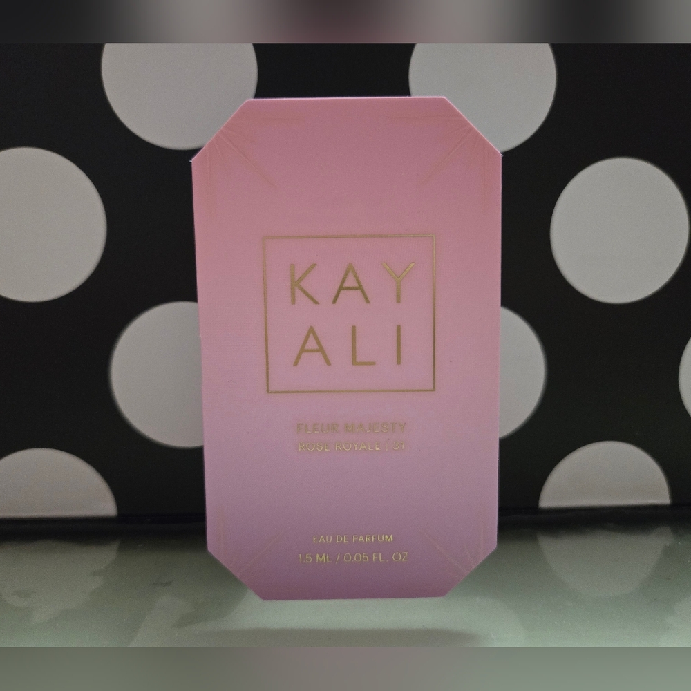 5/$25✨️Kayali Fleur Majesty Rose Royale 31 SAMPLE✨️